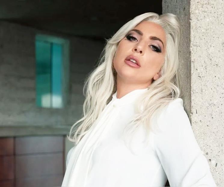 Provoca Lady Gaga rumores de embarazo