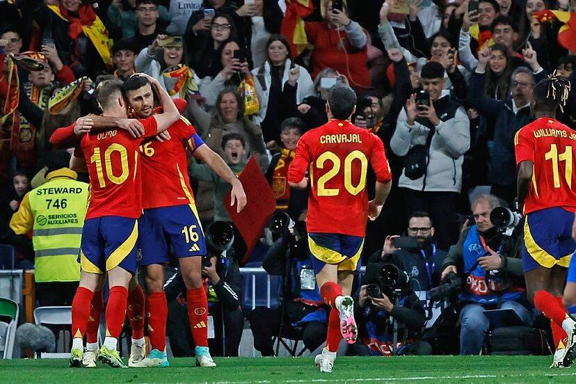 Aplasta España a Andorra