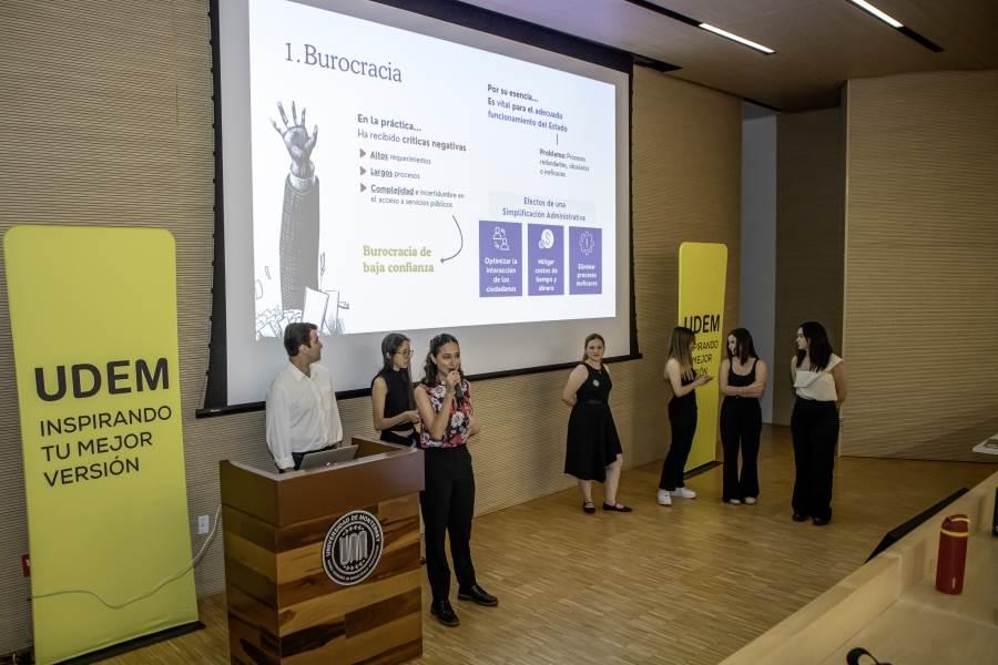 Presentan proyectos con enfoque en Ciencias Sociales