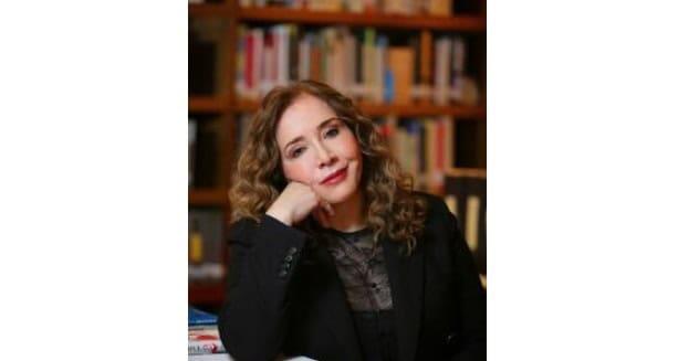 Jeannette L. Clariond: poesía y heridas, en una antología