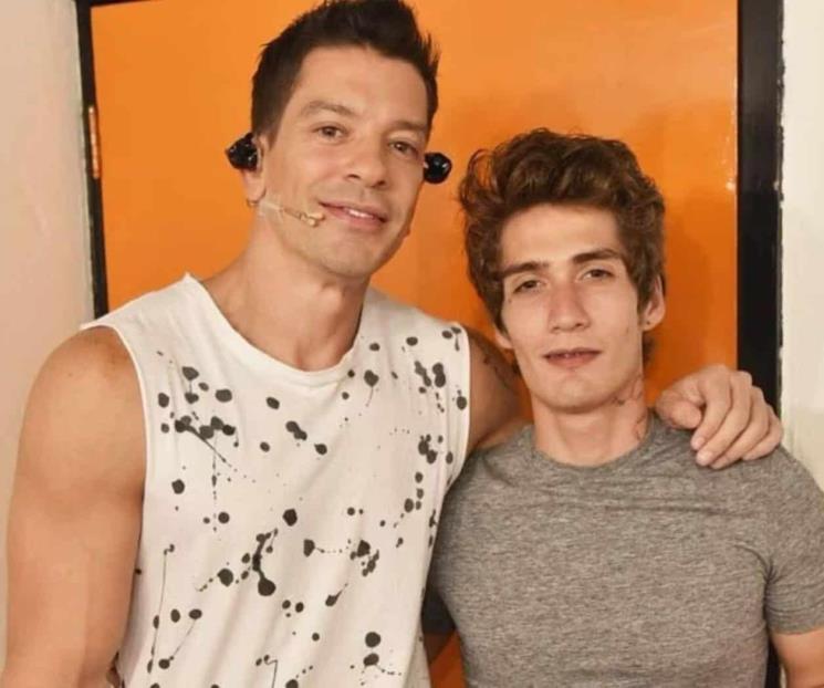 Yahir se reconcilia con su hijo Tristan luego de tres años separados