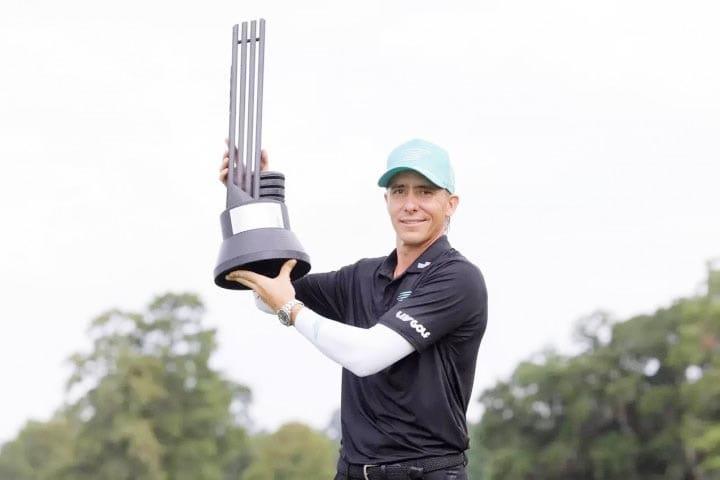 Gana Ortiz su primer torneo en Houston Gana Ortiz su primer torneo en Houston
