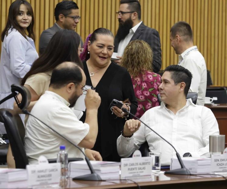 PAN, PRI y PRD reconocen reto de redefinirse ante el INE