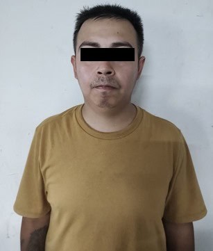En una serie de operativos realizados en diferentes puntos del municipio de Santa Catarina, las autoridades detuvieron a tres personas por posesión de droga