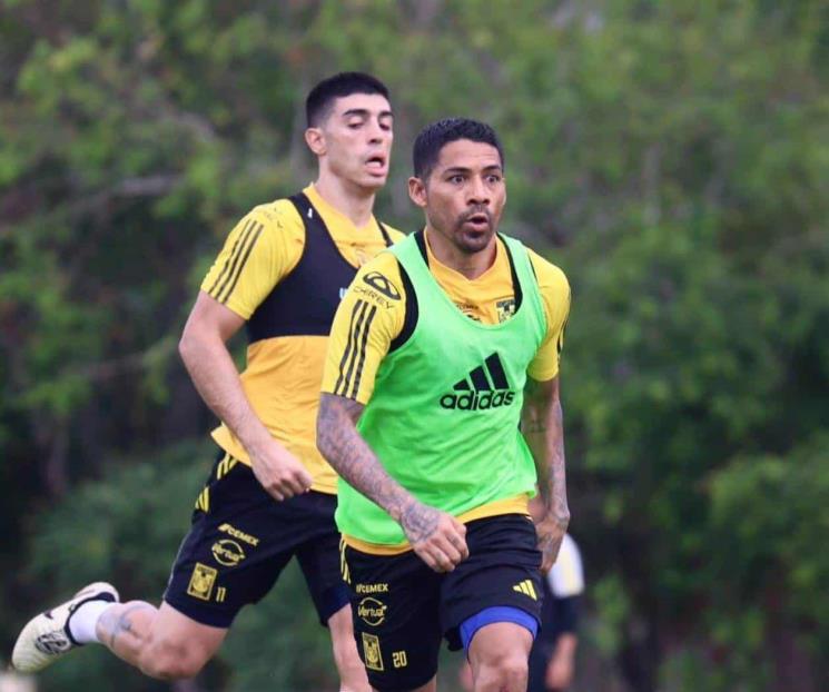 Sigue Tigres preparándose en la Riviera Maya