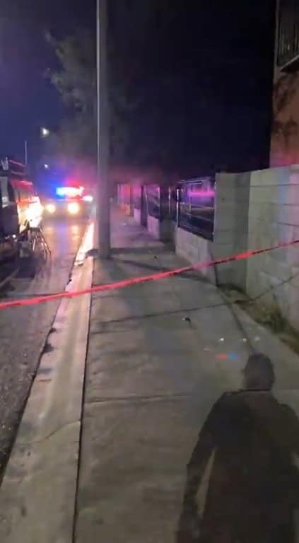 Un muerto y un lesionado, fue el saldo que dejó un ataque a balazos cometido en la Colonia Hacienda Montecarlo en el municipio de Pesquería.