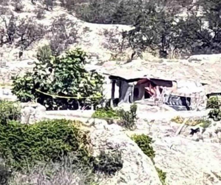 Descubren cadáver sin rostro en Mina