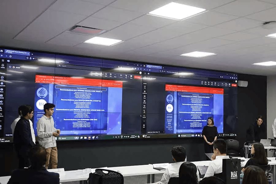 Crean estudiantes Tec estrategia para farmaceútica