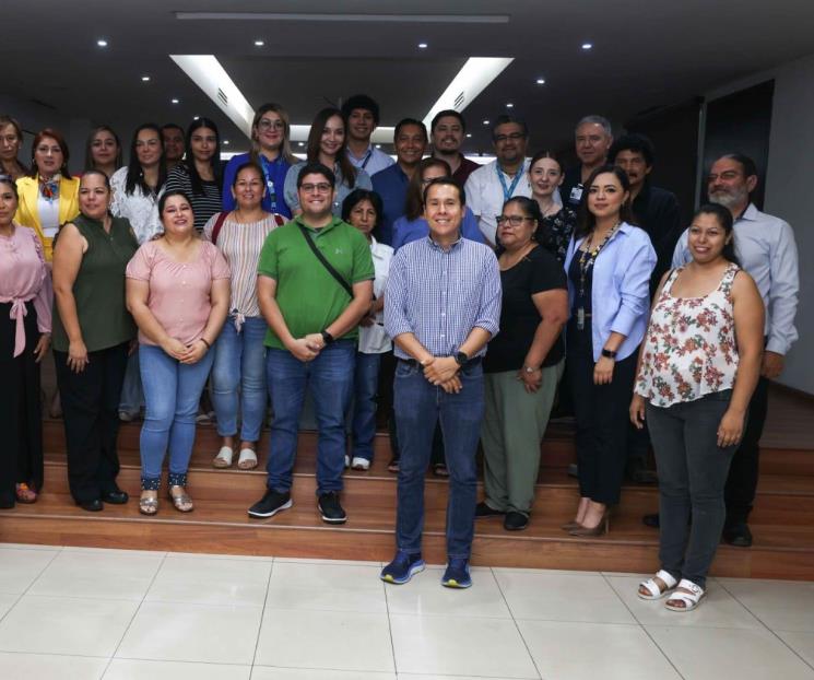 Se gradúa en SN la primera generación del taller ‘Mejores Padres’