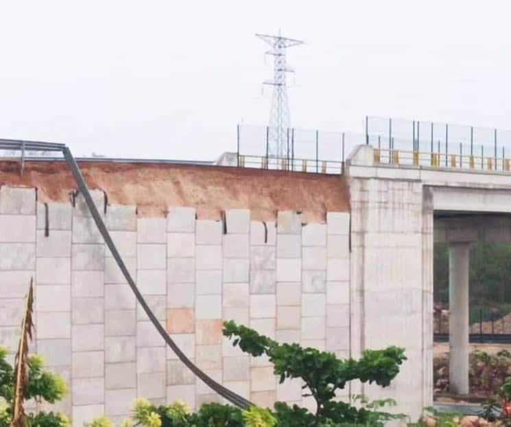 Cae recubrimiento de puente que cruza el Tren Maya
