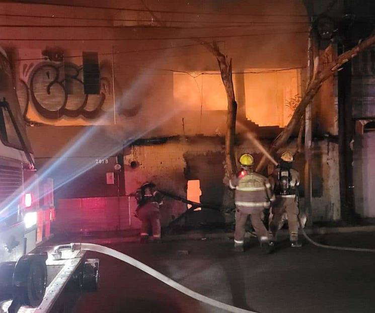 Se incendia casa abandonada