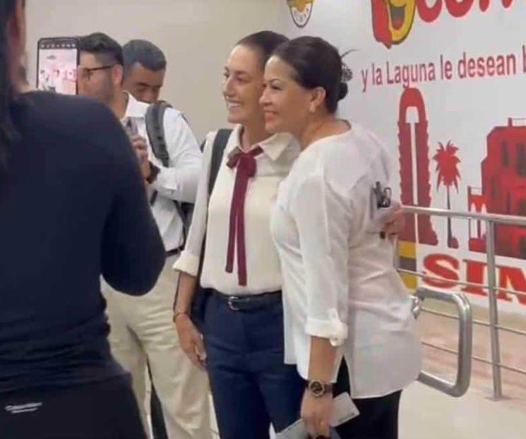 Entre selfies y aplausos, Claudia Sheinbaum aborda vuelo de regreso