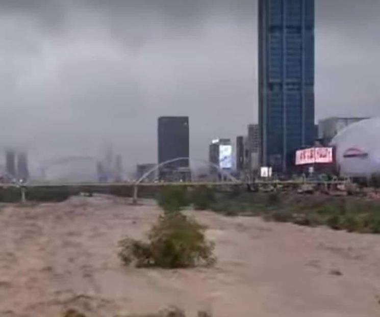 Reportan desbordamientos en ríos Santa Catarina y La Silla Reportan desbordamientos en ríos Santa Catarina y La Silla