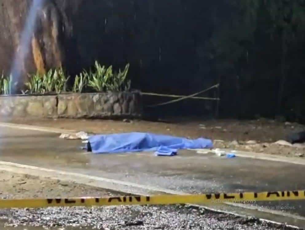 La Tormenta Tropical “Alberto”, cobró la primera víctima en el estado de Nuevo León, al fallecer un menor ahogado, después de ser arrastrado, por el agua que aumento su nivel en las últimas horas.