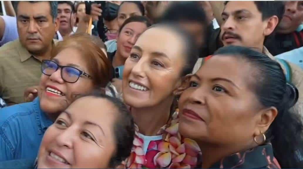 Claudia Sheinbaum llega a Minatitlán para iniciar segunda gira