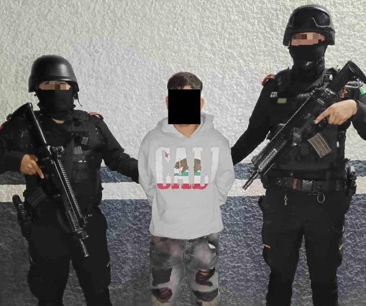 Fuerza Civil detiene a hombre armado en Balcones de las Mitras