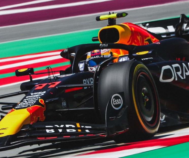 Queda Checo octavo en España; ganó Verstappen