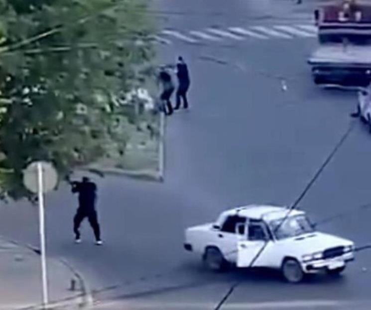 Hombres armados matan a 15 policías y un sacerdote en Rusia