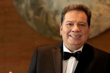 Hospitalizan de urgencia a Coque Muñiz por bronconeumonía