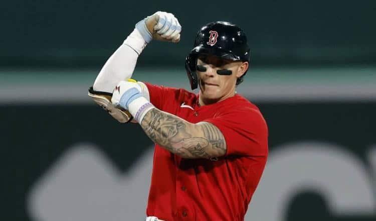 Conduce Durán a Boston a la victoria