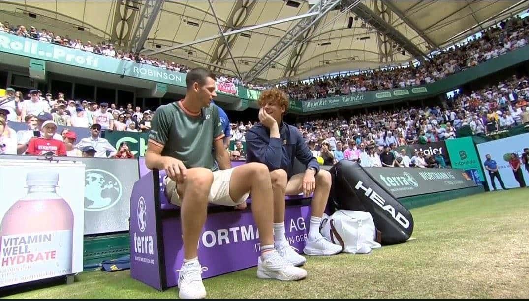 Se corona Sinner en el Halle Open