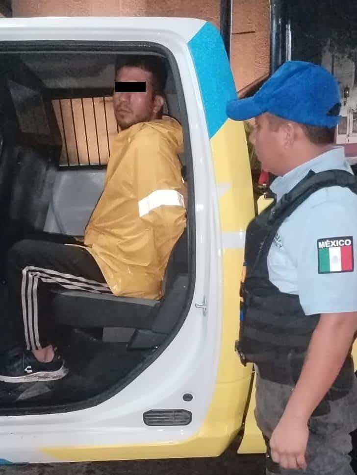 Roban en obras de construcción del Metro