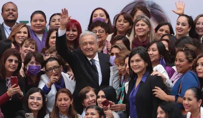 Sin evidencia, que gobierne mejor un hombre o una mujer: IMCO