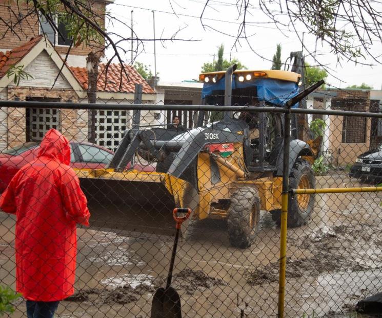 Supervisan limpieza y restauración de escuelas estatales