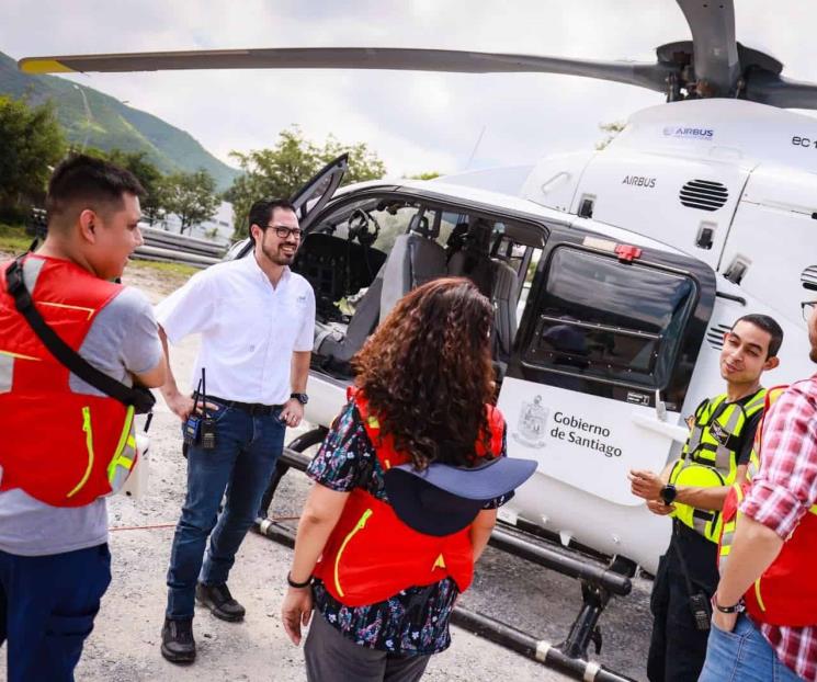 Llevan dotación de medicinas a sierra de Santiago