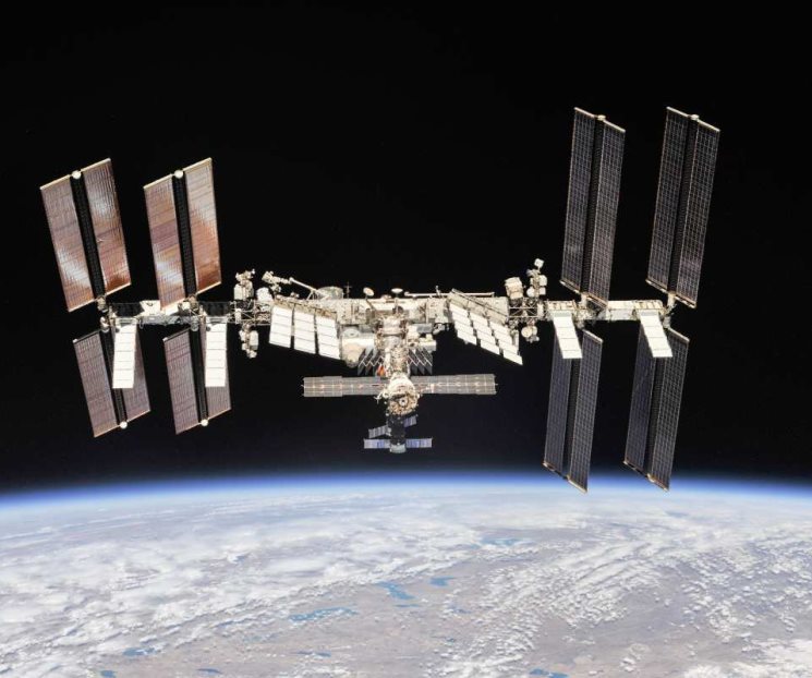 La NASA elige a SpaceX para destruir la EEI