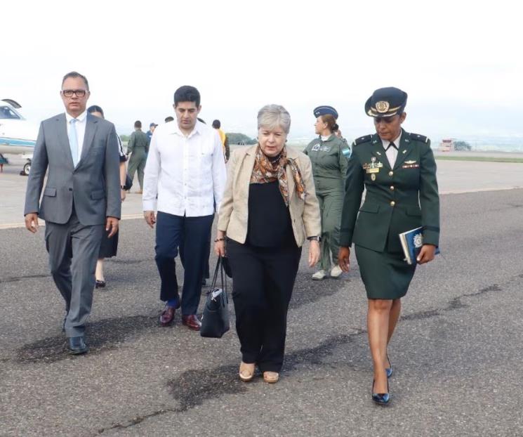 Participa Bárcena en conmemoración de golpe de Estado en Honduras