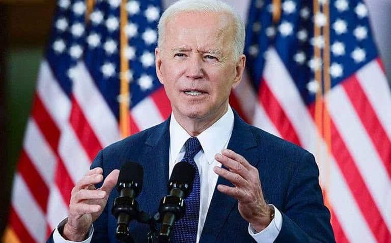 Biden discutirá futuro de su campaña de reelección con su familia