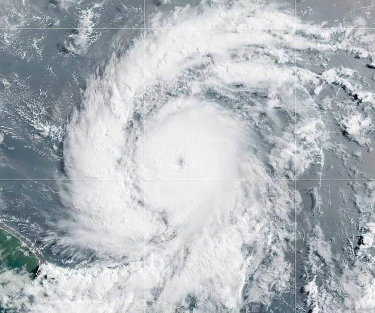 Amenaza huracán Beryl al territorio mexicano