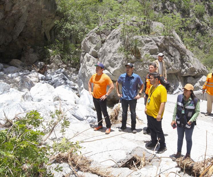 Evalúa gobernador daños en sierra de Santiago