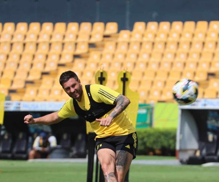 Afina Tigres detalles para su debut en el Apertura 2024