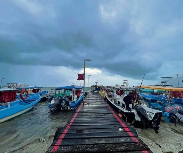 Se acerca Beryl a Quinta Roo; decretan fase de peligro alto