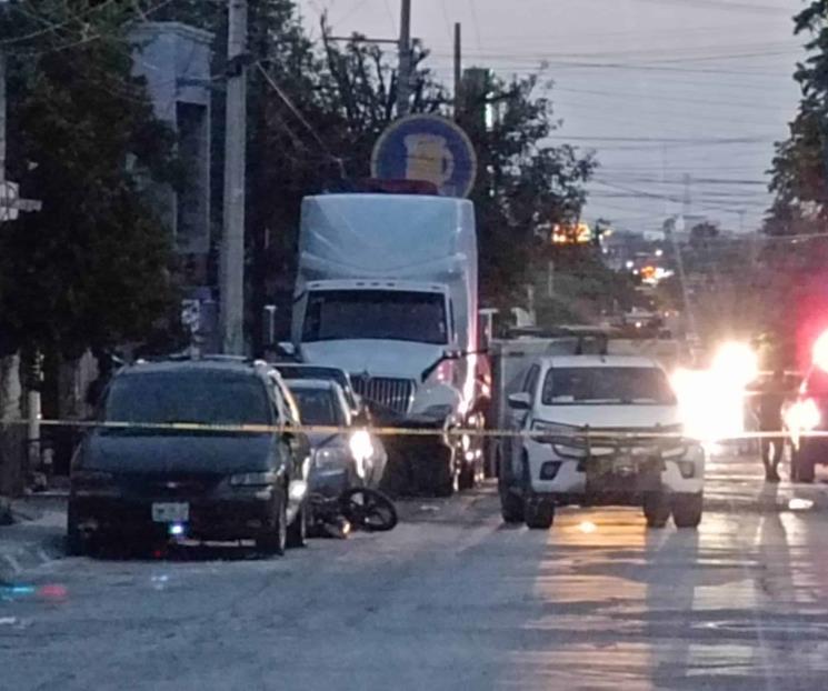 Matan a balazos a dos que viajaban en moto