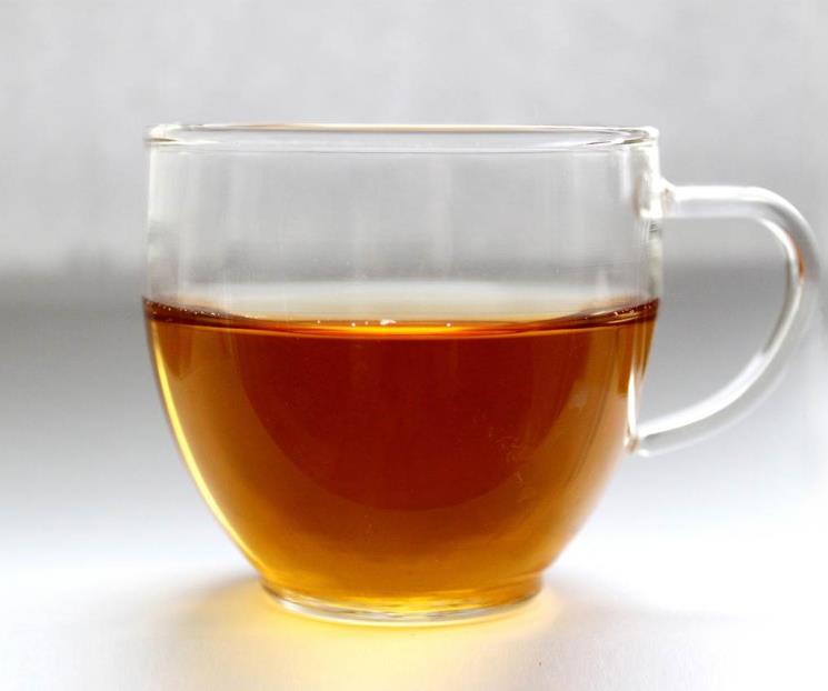 Infusión de canela y plátano para dormir sin sobresaltos