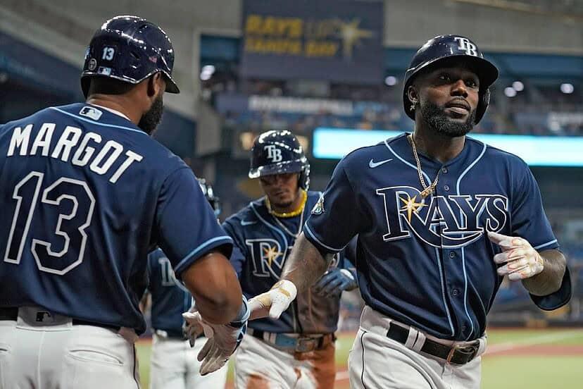 Destacan Arozarena y Paredes en victoria de los Rays Destacan Arozarena y Paredes en victoria de los Rays