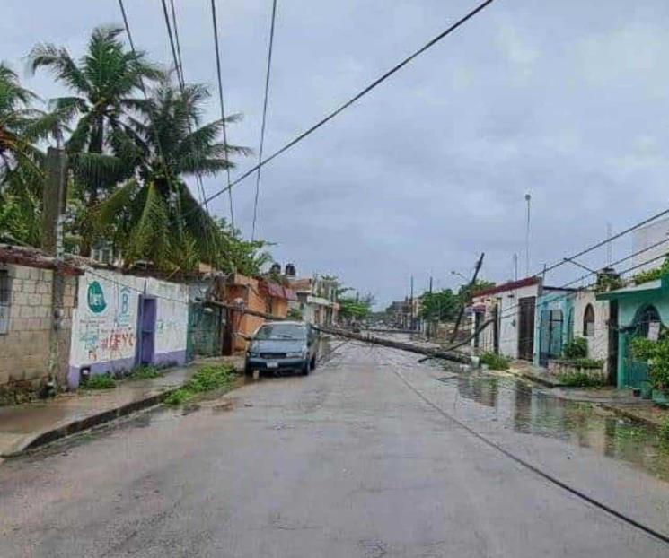 Restablecen el 70% de energía afectada por Beryl en Quintana Roo