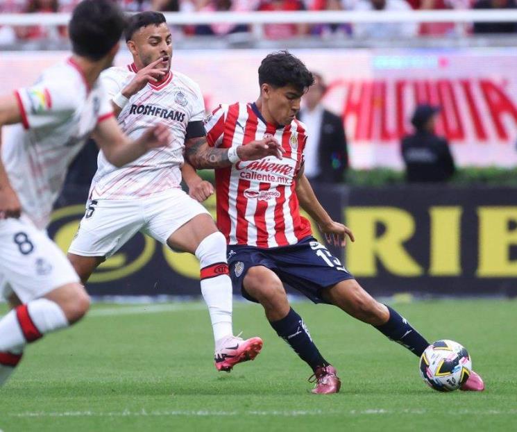 Chivas empata 0-0 con Toluca