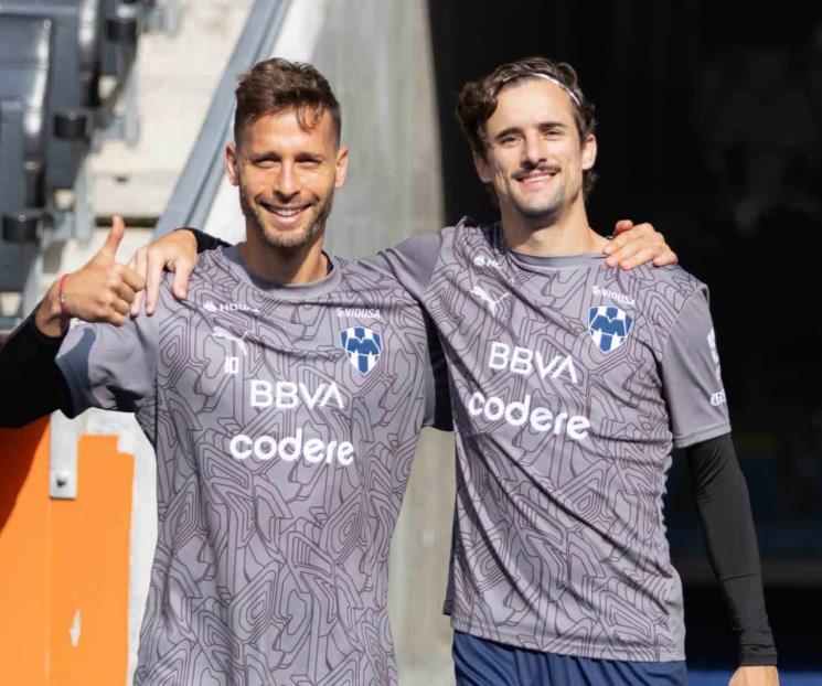 Entrenan Rayados con afición en el BBVA y definen once vs Pachuca