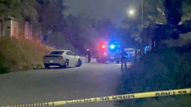 Ejecutan a un hombre a bordo de su camioneta en Monterrey