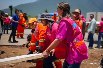 Supervisa  Martha Herrera casas de emergencia