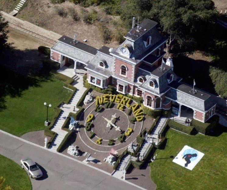 Rancho Neverland de Michael Jackson en peligro por incendio forestal Rancho Neverland de Michael Jackson en peligro por incendio forestal