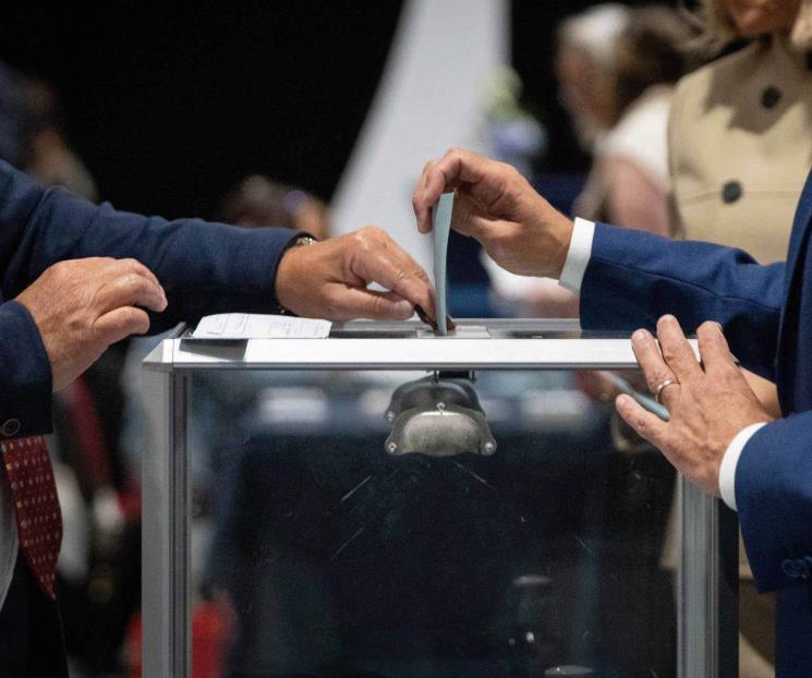 Francia le dice que no a la ultraderecha en elecciones legislativas
