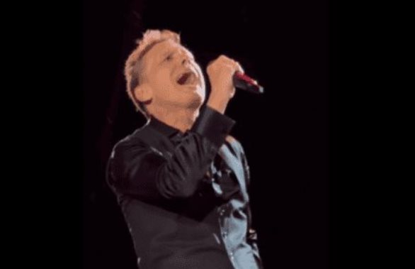 Se rinden 70 mil personas ante Luis Miguel en el Santiago Bernabéu