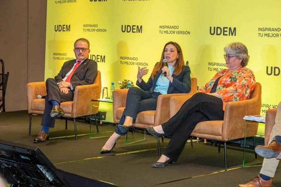Jueces abren diálogo en la UDEM sobre reformas al Poder Judicial
