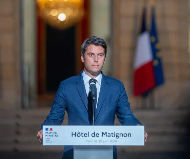 Emmanuel Macron mantiene a Gabriel Attal como primer ministro Emmanuel Macron mantiene a Gabriel Attal como primer ministro