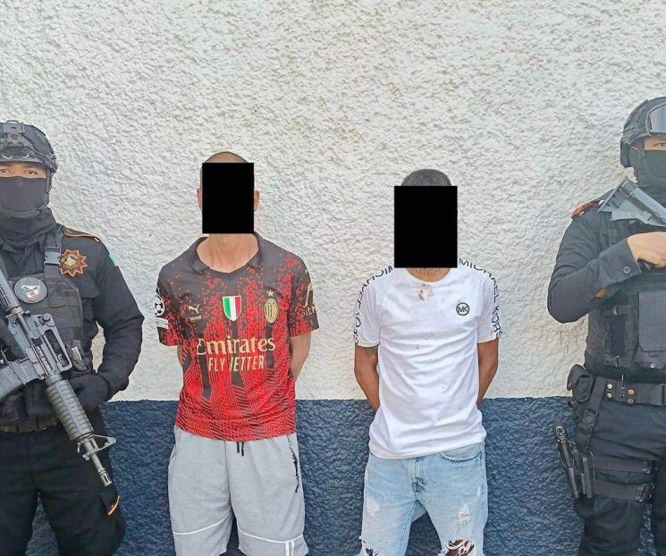 Caen dos con arma de fuego en Monterrey